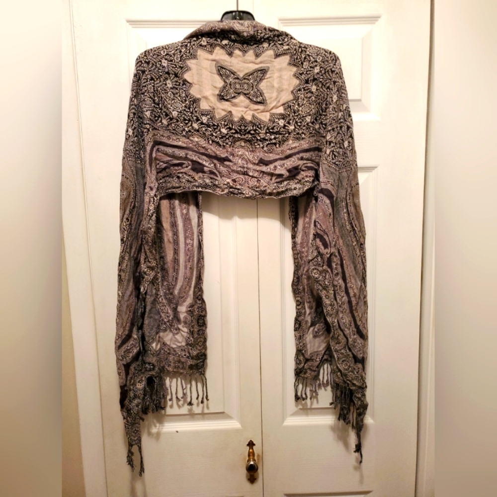 Women's Soft Wrap Shawl Scarf Paisley Floral 66 Inch Elegant VTG Reversible